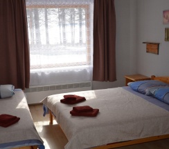 Комната в коттедже "Чародеи", 3 односпальные кровати в Медвежка в Карелии