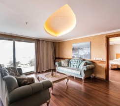 Двухместный люкс двуспальная кровать в Green Nature Diamond Hotel
