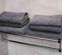 Номер стандарт семейный с 1 односпальной и 1 двуспальной кроватью в Центральная