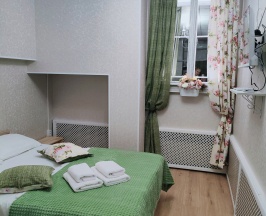 Улучшенный трехместный номер без окна в Рокко