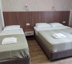 Стандарт Трёхместный в Ленарт