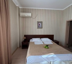 Комната стандарт с 1 двуспальной кроватью в Фортуна