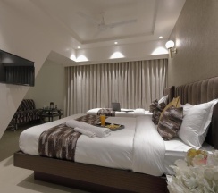 Двухместный номер Superior двуспальная кровать в Hotel Ariana Residency