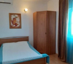 Двухместный номер Standard с балконом и с красивым видом из окна двуспальная кровать в Александра