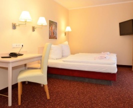 Четырёхместный номер Standard в Hotel Behrmann