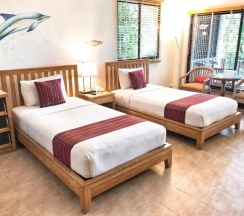 Двухместный номер Deluxe 2 отдельные кровати в Birds and Bees Resort