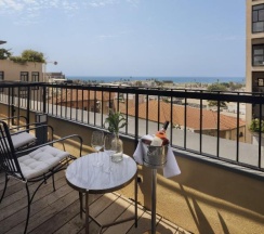Двухместный номер Premium с балконом 2 отдельные кровати в The Drisco Hotel Tel Aviv - Relais & Chateaux