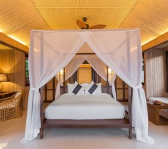 Вилла с балконом и рядом с пляжем в The Treasure Koh Madsum - Samui