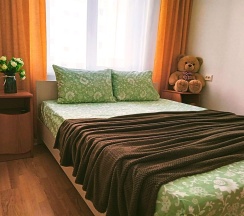 1-комнатные апартаменты студия город Чебаркуль, ул.Заря, д.29а (мансарда) в Уютная студия на улице Заря 29Б