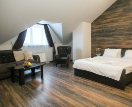 Улучшенный люкс с кроватью размера "king-size" в Лофт