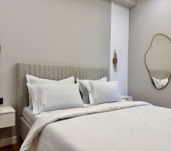 Двухкомнатная квартира с дизайнерским ремонтом в Как дома 05