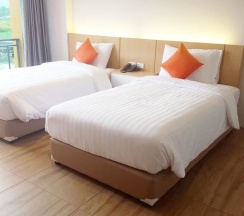 Двухместный номер Superior с балконом 2 отдельные кровати в Sleeping Tree Hotel