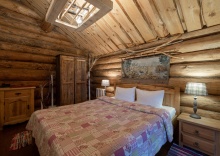 Номер люкс с 1 двуспальной кроватью ( корпус Деревянный Этноотель ) в Бобровая долина