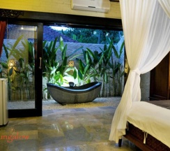 Четырёхместное бунгало в Hidden Paradise Cottages