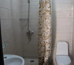 Пятиместный номер Standard с балконом в АлМар