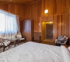 Номер стандарт с 1 двуспальной кроватью (с завтраком) в Kaskad house