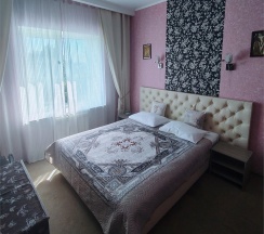 Стандарт двухместный с 1 большой кроватью в Poshale