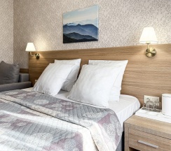 Двухместный номер Standard Мансарда двуспальная кровать в Бэлль