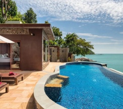 Двухместная вилла с бассейном Grande двуспальная кровать в Отель Panviman Resort Koh Phangan