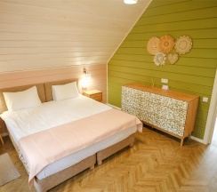 Барнхаус в Таналтай