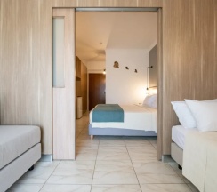 Двухместный номер Superior (2 отдельные кровати) в Selini Suites