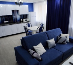Синие апартаменты на Советской 45 с кондиционером в Апартаменты