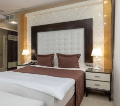 Двухместный номер Business двуспальная кровать в Buta