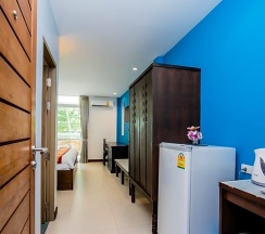 Номер Deluxe с красивым видом из окна в Kata Tranquil Villa