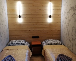 Двухместная комната при входе в дом с общей ванной в Орловский дом