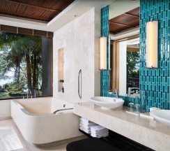 Вилла с 3 комнатами oceanfront в Renaissance Phuket Resort & Spa