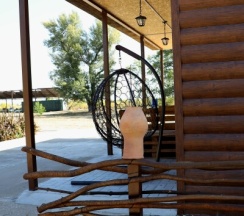 Домик Комфорт плюс 4х местный 2х комнатный с кухней в Гремучий