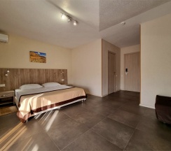 Семейный Мансардный номер FAMILY-M (с балконом) в Heliopark Aqua Resort