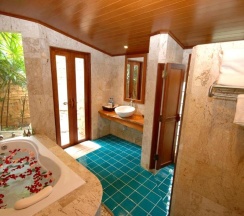 Двухместная вилла Tropical Plus двуспальная кровать в Sand Sea Resort