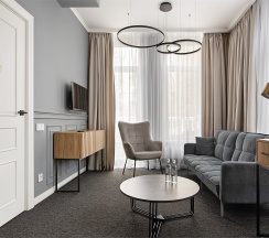 Люкс (МГН) с видом на город и террасой в Королева Луиза