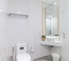 Одноместный семейный люкс в Nornyaowarat Hostel