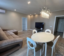 Апартаменты с гостиной и спальней с двуспальной кроватью в Sibgat Apartments