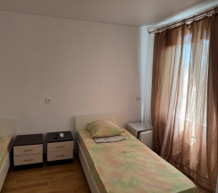 Бюджет 2 местный в Парус New