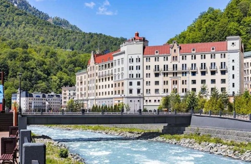 Эстосадок: Отель Radisson Hotel Rosa Khutor