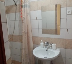 Апартаменты с балконом в Максим