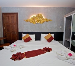Двухместный номер Premier двуспальная кровать в Baan Kamala Fantasea Hotel