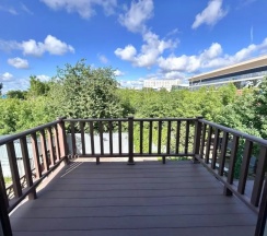 Коттедж Дуплекс с балконом в У Набережной