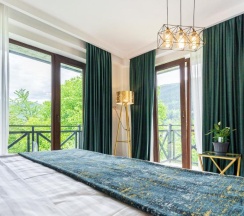 Двухместный номер Standard с красивым видом из окна двуспальная кровать в Hotel Chatini Mestia