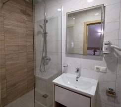 ЛЮКС 4-местный. Новый номерной фонд в MaxxRoyal