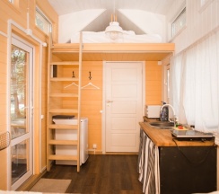Солнечный tiny house в Шведские дачи