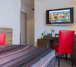 Семейный люкс с 2 комнатами в EA Hotel Crystal Palace