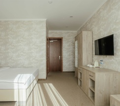 Стандарт улучшенный с балконом вид на морскую сторону в Кавказ