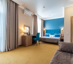 Семейный однокомнатный с балконом в Blue Marlin Hotel