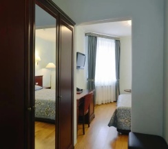 Двухместный номер Comfort двуспальная кровать в Кочубей центр