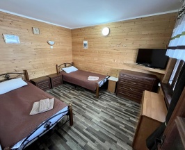 Номер стандарт с 2 односпальными кроватями в Надежда