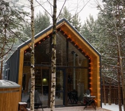 Стильный барнхаус с чаном с панорамными окнами на 4 гостя заезд в 15.00 выезд в 12.00 в Дача на горе-море